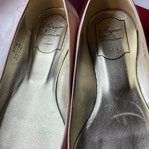 🤎🧡SOLD🤎🧡Pre-owned $595 Roger Vivier Nude Patent Ballet Flats, Size 37.5 - Picture 7 of 8